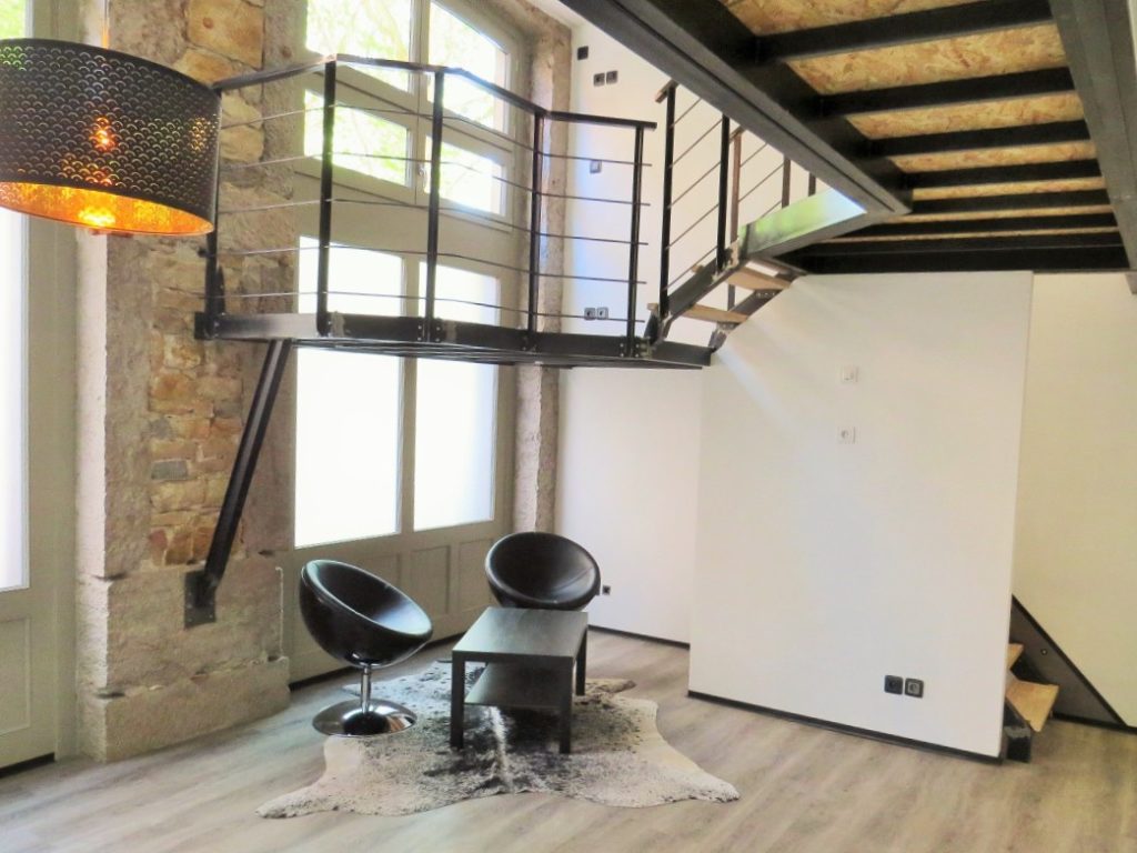 photo d'un loft triplex sur Lyon pensé et construit par O.MySteel designer d'espace